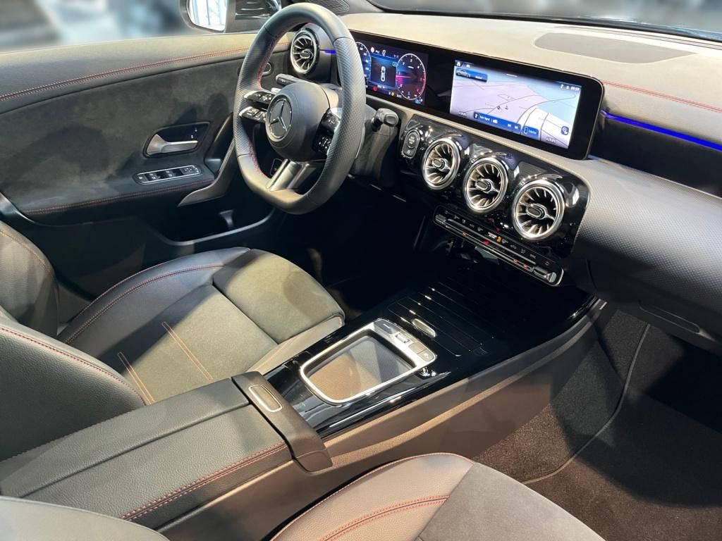 Mercedes-Benz CLA 200d 