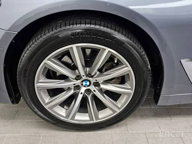 BMW 5 серия (G30)520i