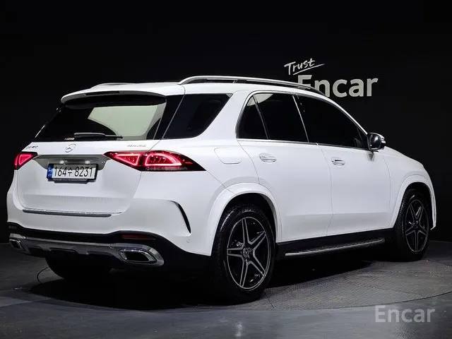 Mercedes Benz GLE-Class