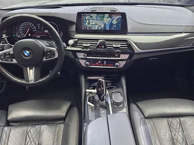 BMW 5 серия (G30)530i
