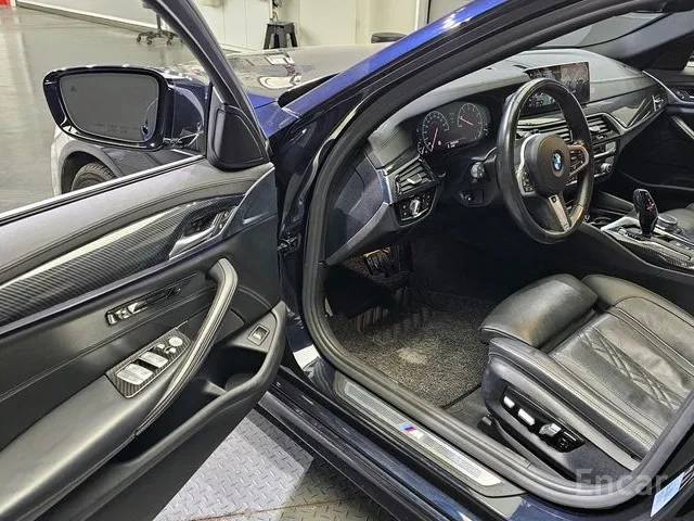 BMW 5 серия (G30)530i