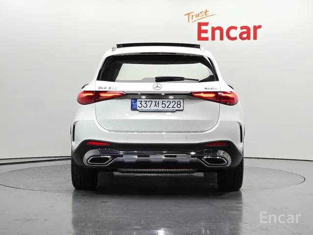 Mercedes-Benz GLC 300