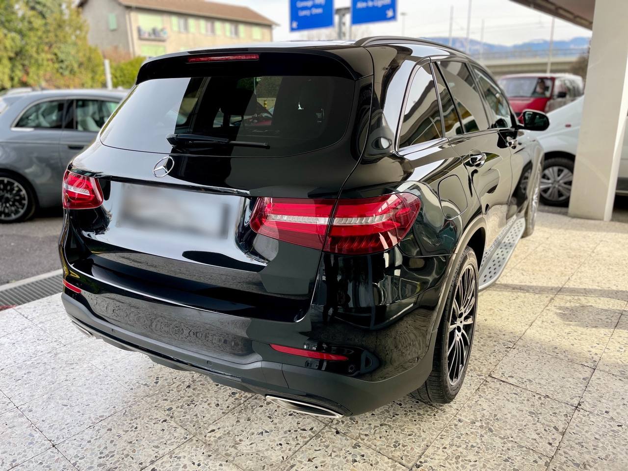 Mercedes-Benz GLC250